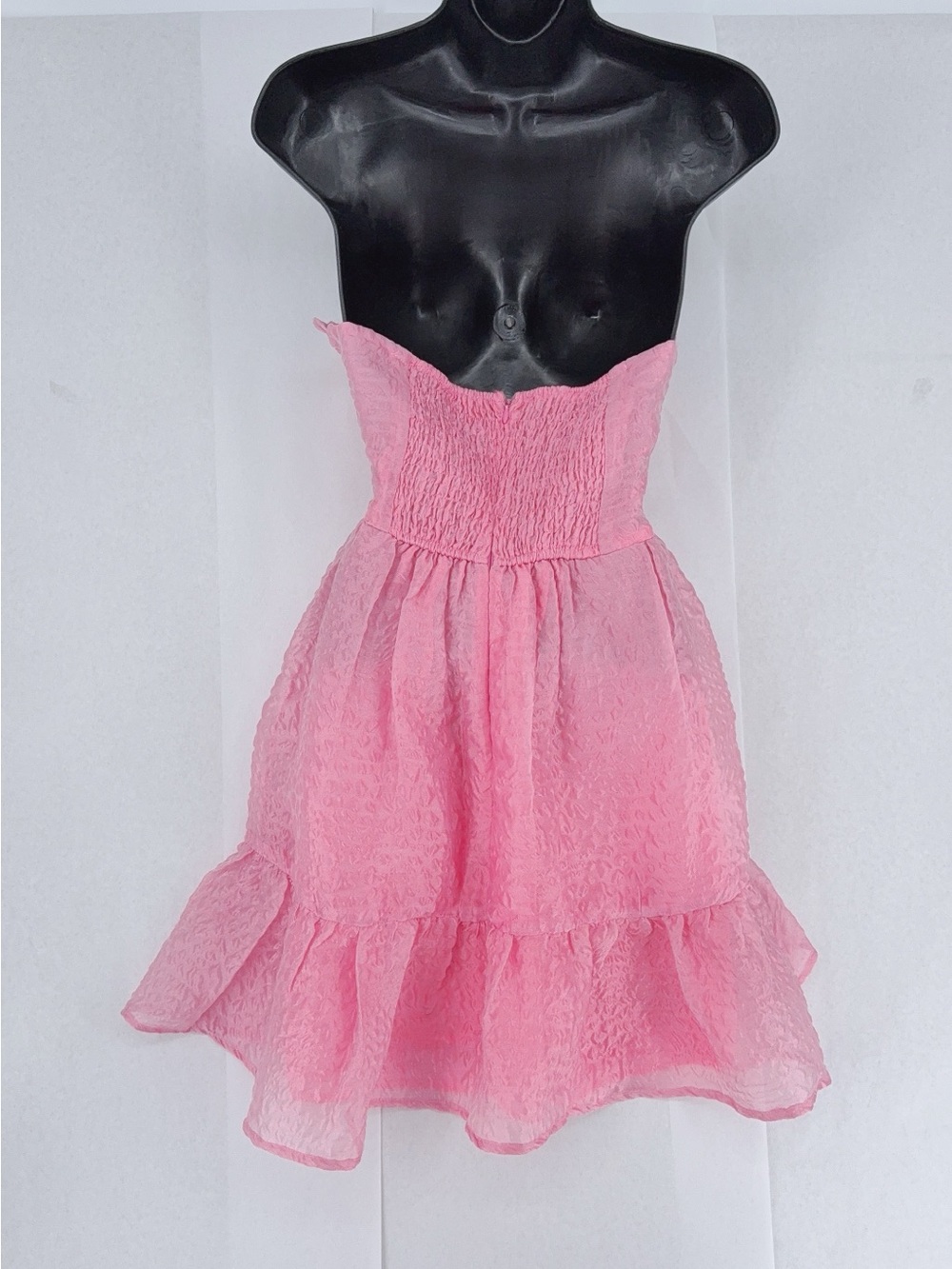 Storia Pink bustier Textured Strapless Mini Dress NWT SIZE S - Picture 2 of 4